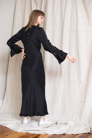 Oyster Gown - Black